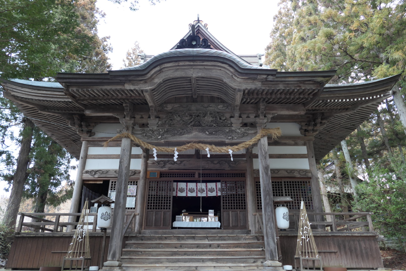 皆神山・皆神神社本殿